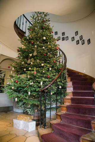 Christmas Weddings at Cotswold House Hotel and Spa, Venues in Chipping Campden, Gloucestershire