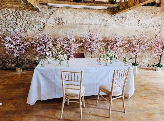 The Crown & Thistle Venues in Oxfordshire