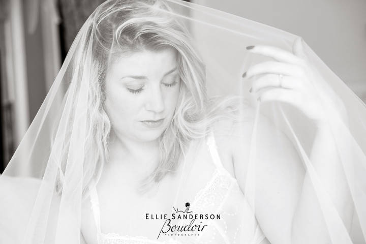 Ellie Sanderson Boudoir Photography, Photographers in Buckinghamshire