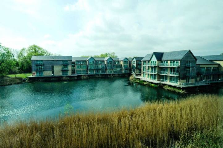 De Vere Cotswold Water Park Hotel in Gloucestershire