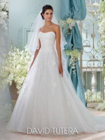 Bride 2 Be Boutique,Bridal Wear in Greater Manchester
