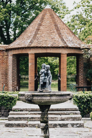 Milton Hill House civil ceremony licensed wedding venue near Abingdon, Oxfordshire