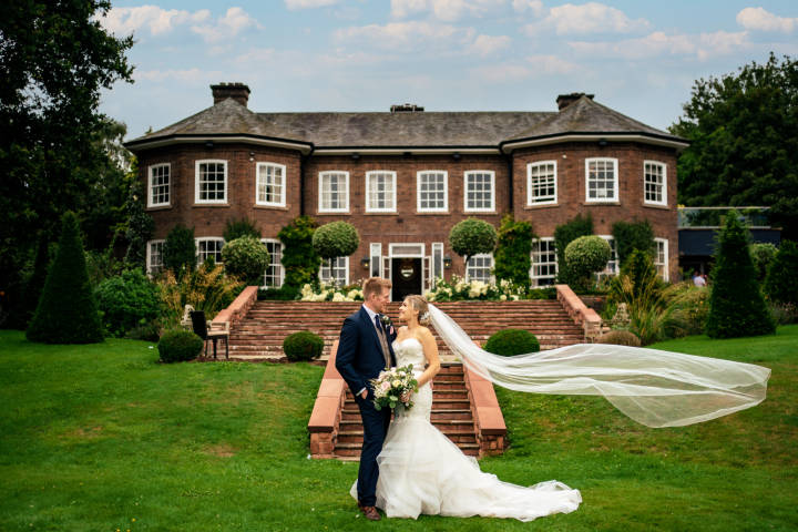 Delamere Manor - Manor House and Terrace