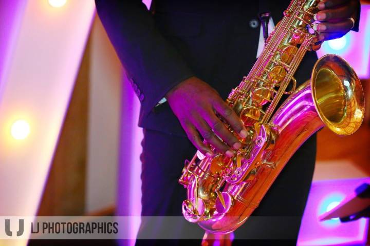 Saxophonist for weddings