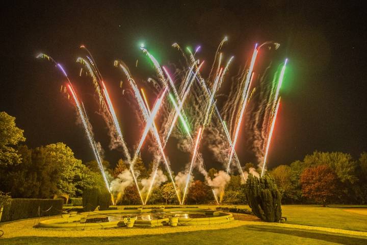 Wedding Fireworks by Firework Crazy Entertainment in Essex