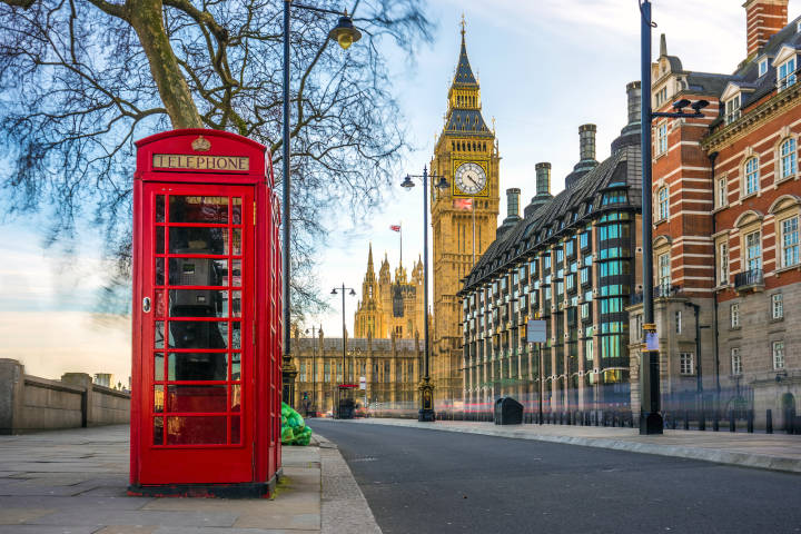 Golden Tours Transport in Central London