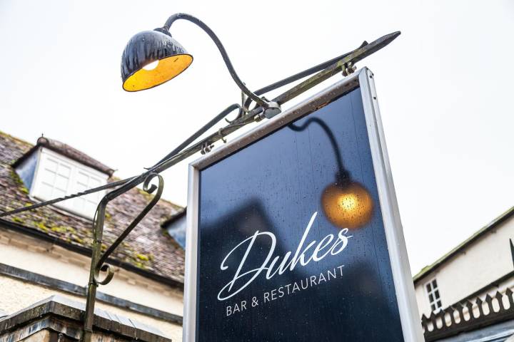 Villiers Hotel Wedding Venue,Guest Accommodation in Buckinghamshire