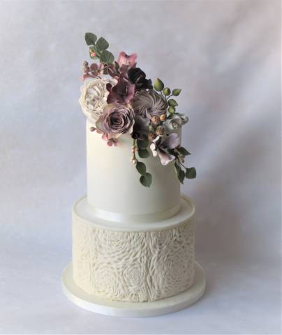 Lisa Adams Cakes Cakes and Sweet Treats in Buckinghamshire