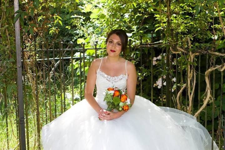 Bucks Beauty, Health, Beauty & Fitness in Buckinghamshire