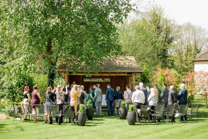 Outdoor wedding ceremony at Egypt Mill