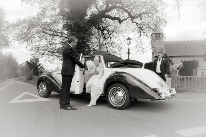 Something Borrowed Wedding Cars, Cars and Horse Drawn Carriages in Oxfordshire