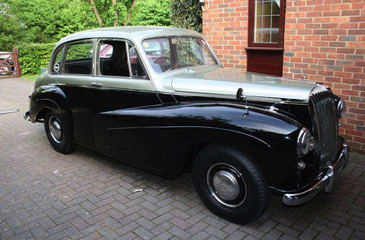 Colnside Executive Cars Ltd,Transport in Berkshire