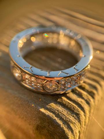 Caan Thomas Jewellery Designer Jewellery in Buckinghamshire