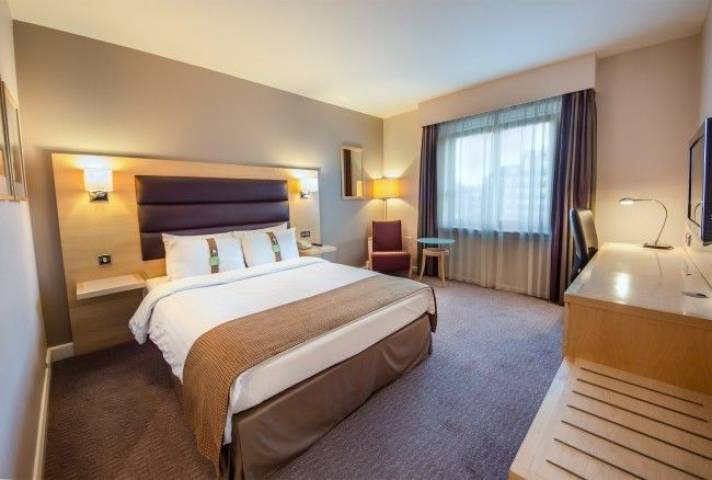 Double Room - Holiday Inn London - Brentford Lock