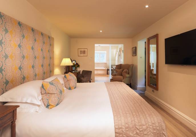 Deluxe Woodland Room