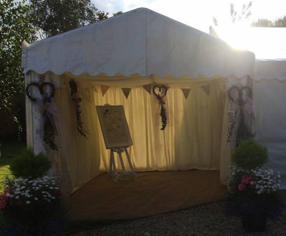 Banbury Marquee Hire - wedding reception marquee hire in Banbury, Oxfordshire