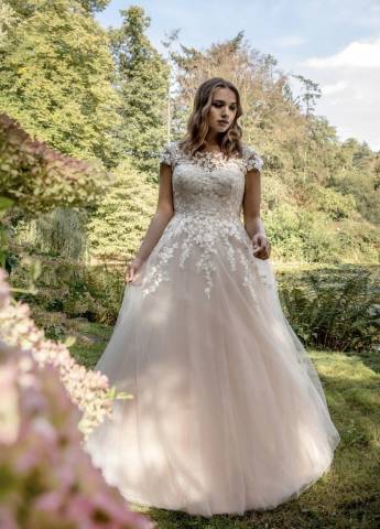 Lush Curve Bridal Bridal Wear in Surrey