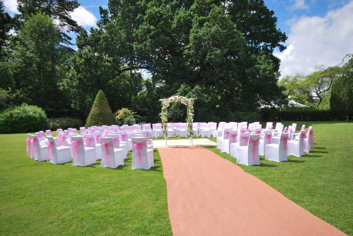 Ridge Farm,Venues in Surrey