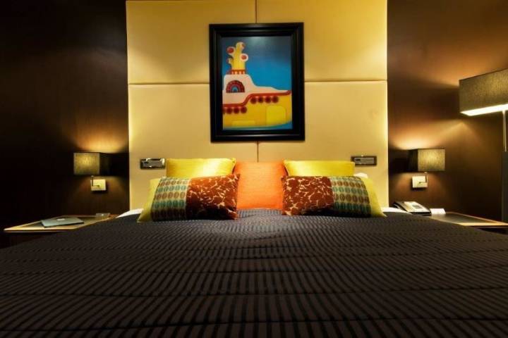 Hard Days Night Hotel,Venues in Merseyside