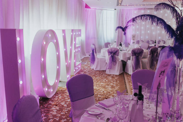 Innovents Love letters, Draping, Lighting