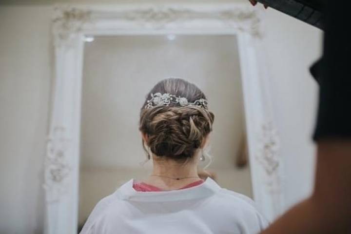 Chloe Lyford Hair Beauty, Hair & Make-up in Oxfordshire