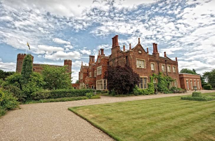 Hodsock Priory gardens