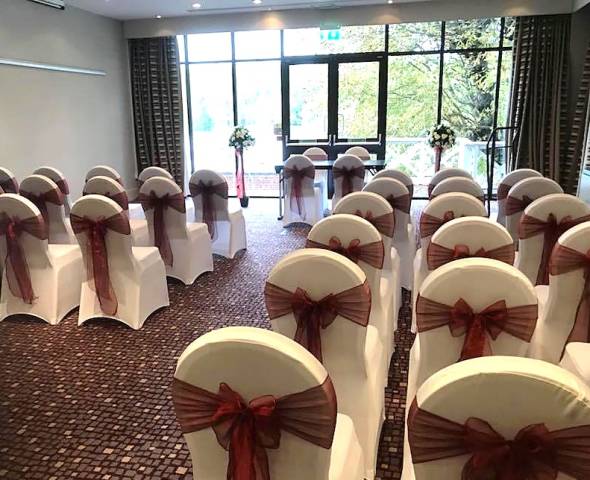 Caversham Ceremony at Crowne Plaza Reading