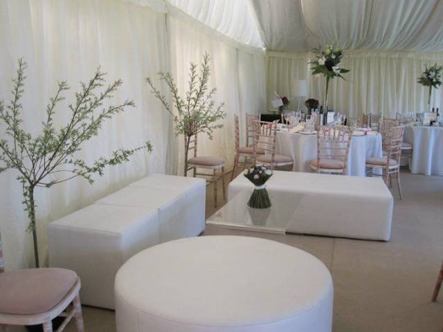 The Holly Bush at Potters Crouch,Venues in Hertfordshire