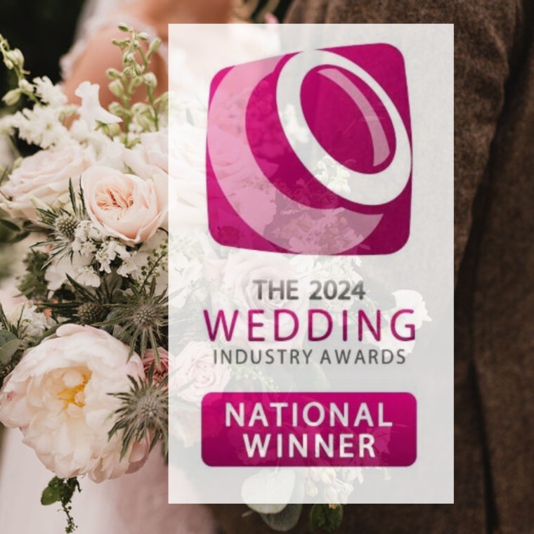 Award Winning Florist based in the North Cotswolds