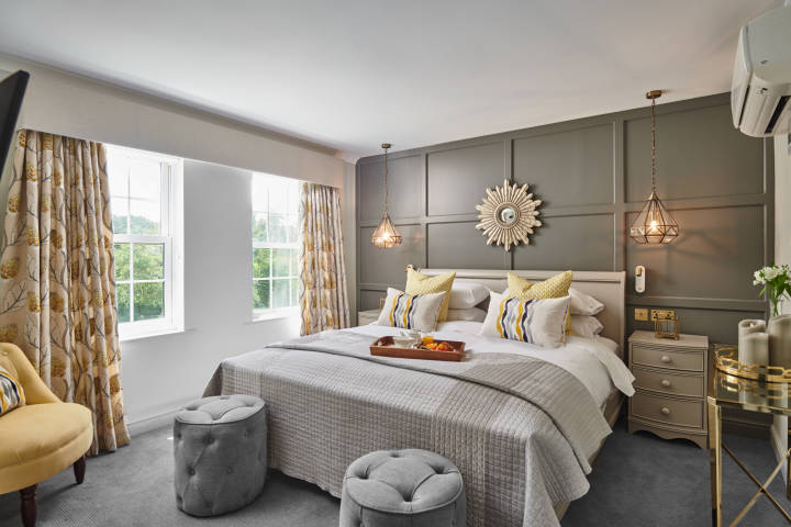 Signature Suite