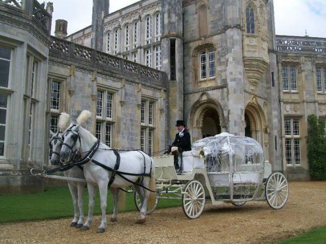 Glass wedding horse drawn carriage for hire in Wiltshire