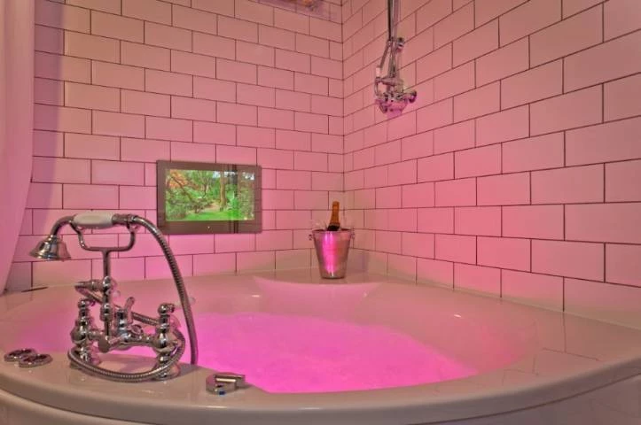 Bridal Suite at Broadoaks Boutique Country House