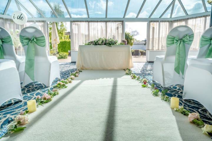 Crowne Plaza Felbridge,Venues in Sussex - West