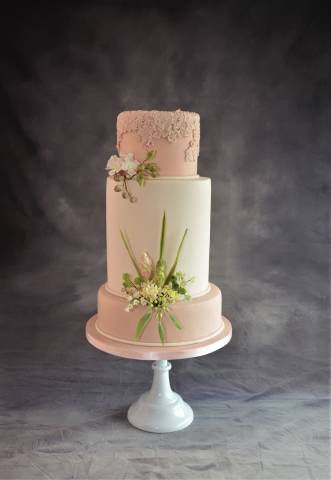 Lisa Adams Cakes Cakes and Sweet Treats in Buckinghamshire