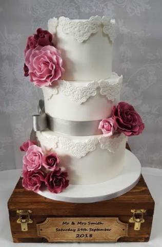 Sarah's Simple Cakes Hertfordshire Ltd,Cakes and Sweet Treats in Hertfordshire