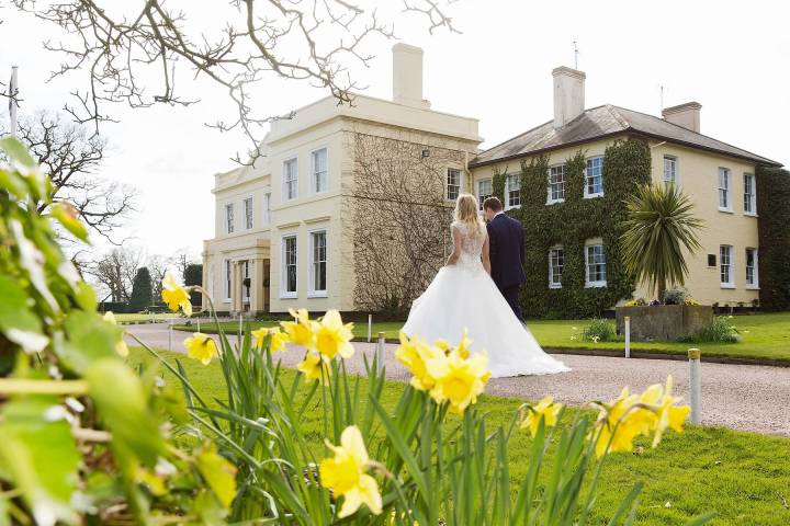 The Lawn,Venues in Essex
