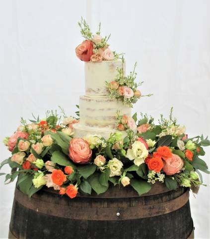 Lisa Adams Cakes Cakes and Sweet Treats in Buckinghamshire