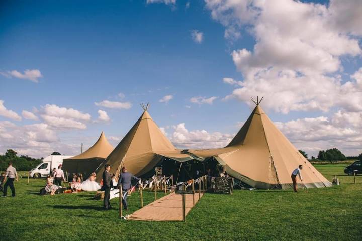 Tipi Set up