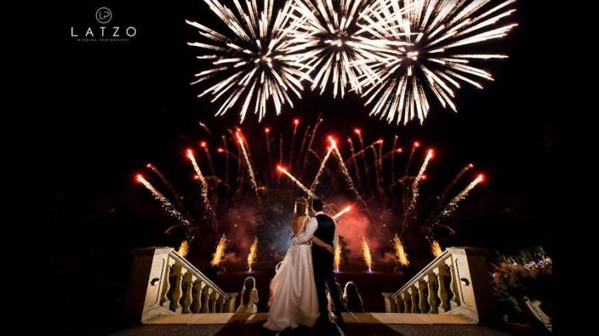 Komodo Fireworks Ltd,Entertainment in Leicestershire