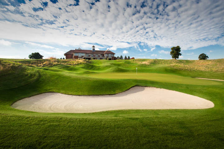Golf course wedding venue in Oxfordshire