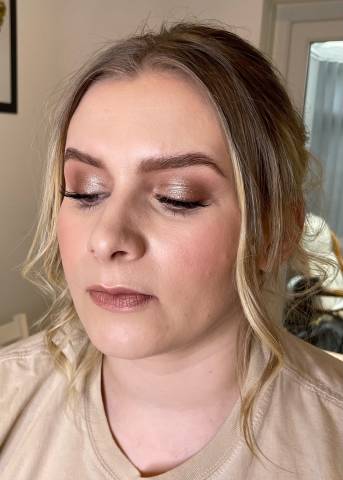 Emily Lawton Makeup Artist Beauty, Hair & Make-up in Cheshire