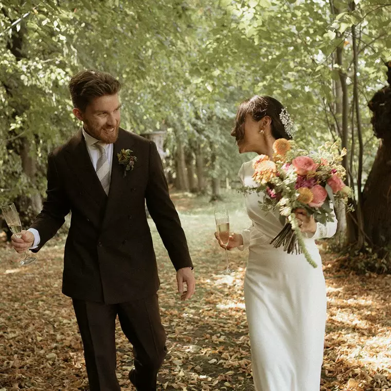 Fable Flowers Marlow Wedding Florist Modern Bouquet