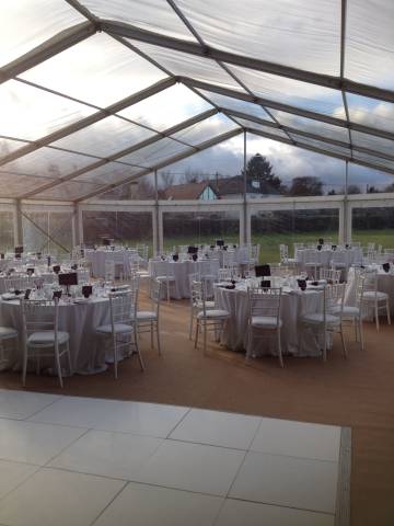 Banbury Marquee Hire - Oxfordshire wedding marquees for wedding receptions.