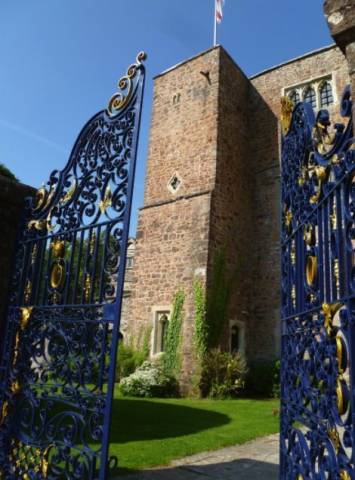 Bickleigh Castle magical weddings Bickleigh Castle devon weddings Bickleigh Castle castle weddings B