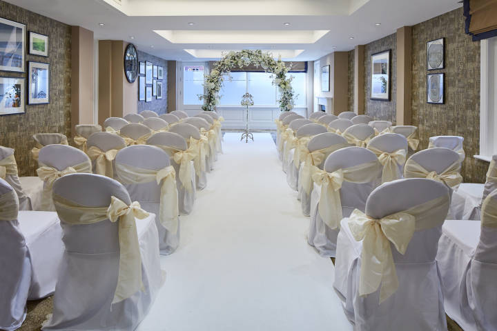Windsor Lounge Wedding Ceremony