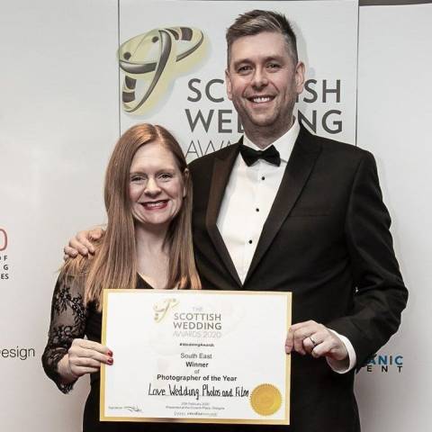 Love Wedding Photos And Film Photographers in Midlothian