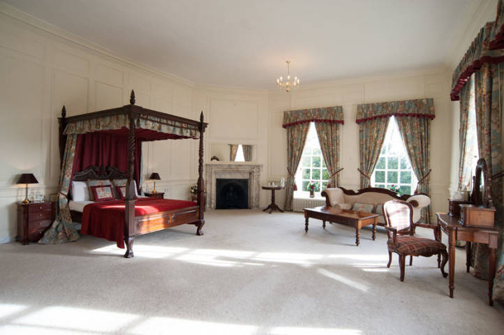 Gosfield Hall,Guest Accommodation in Essex