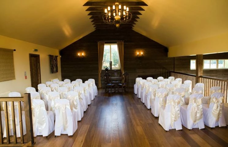 The Essex Barn @ The White Hart, Venues in Essex