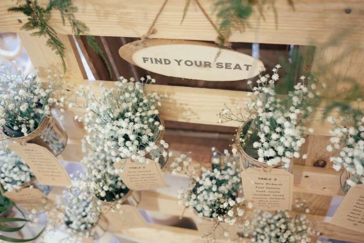 Secret Garden Wedding Services Venue Decor & Furniture Hire in Worcestershire (photo by Duncan Cox Photography)