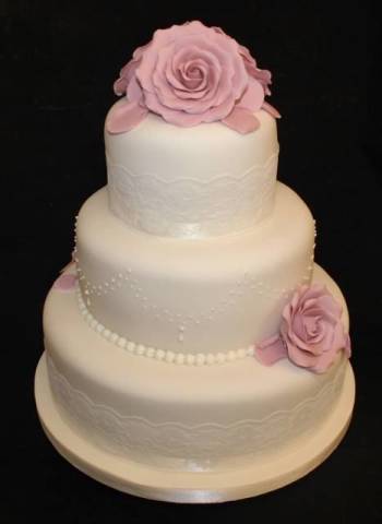 Gardners Bakery,Cakes, Fountains and Sweet Treats in Northamptonshire